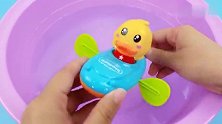 认识超好玩的戏水玩具，看看都有哪种小黄鸭和小鲸鱼