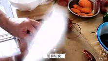 花99元买1只大龙虾，炒之前多加一步，肉嫩不散，相当入味
