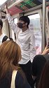 刘昊然的外表阳光帅气，男神身上有一种独特的气质