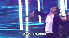 当蔡徐坤和肖战同穿蓝西装，终于知道精致帅和阳光帅的差距有多大