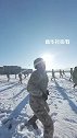 冰天雪地，热血练兵！武警战士零下15℃操练工兵锹，“杀”声震天，看得热血沸腾！