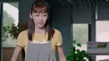 何彩虹对着季篁喊季师叔，季篁说没事献什么殷勤