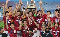 中超最成功亚外！6年随恒大夺11冠 2次登顶亚洲之巅