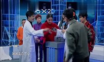 欧阳娜娜现场放磁带显生疏,引大张伟吐槽,与王源产生鲜明对比