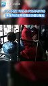 1月30日，湖南株洲。女子不戴口罩坐公交还怒怼乘客 结局让人拍手叫好