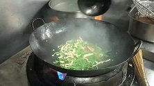 号称在日本最会做中华料理的厨师，这一手青椒炒肉丝绝了