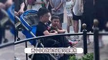 宋丹丹一家游迪士尼，俩孙子正脸罕曝光，像极巴图肉嘟嘟超可爱