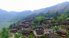 贵州的一个村寨，依山傍水，简直就是人间仙境