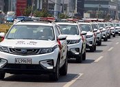 国内警车“换新装”，红旗H5和吉利博越正式上位，尽显大国风范