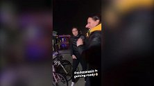 朱婷拉西奇出战瓦基弗银行拳击大赛 快来收走可爱的奇哥和朱婷童鞋