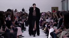 华伦天奴秋冬时装2020巴黎时装周