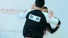 水上项目-16年-孙杨澳洲特训意外骨折 恐六周才能痊愈-新闻