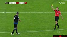 第73分钟帕德博恩球员加贾拉黄牌