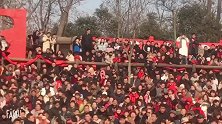 今天李金斗老师来万岁山天气格外晴朗