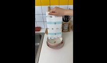 这款厨房抹布，不仅便宜，而且这家是厚的，湿水不易破