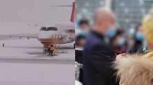 因食宿自理大妈机场哭闹？东方航空：暴雪延误不提供赔偿