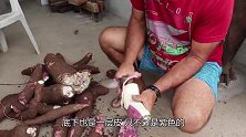老外挖出“巨无霸”木薯磨成粉，不加水不加油就煎，上桌不够抢！