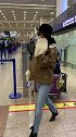 摘下口罩你就知道她是谁了