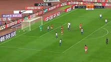 恒大高球传中被解围 李学鹏外围抽射被封堵