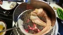 这就是韩国的美食，生煎鱼肉，太残忍了，怎么下得去口！