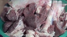 秋天炖羊肉10人做9人错，厨师长教你4招，让羊肉鲜嫩无膻味