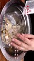 年菜：泡椒蛏子王，味道鲜美，简单易做，一学就会。