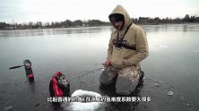 渔民本想在冰面上开洞钓鱼，不料爬出一只活物不给吃的就不走