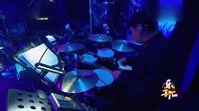 陈思思演唱《读你》深情演绎，声音太有磁性了
