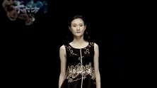 时尚沉稳的中年服饰秀，符合国人审美，典雅精致