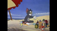 猫和老鼠：汤姆学鱼游泳，突然发现美人鱼，没想是杰瑞