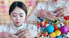 大妹子直播吃奶油巧克力球，一口下去超过瘾，向往的生活