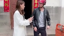 哥们开啤酒的那一刻，原来我没憋住笑出了声！