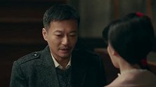 霞光：飞燕向万科长举报，老爸是特务，谁知他是特务头目
