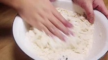 天冷以后，就爱吃这道面食，比饺子简单，比面条好吃，全家都喜欢