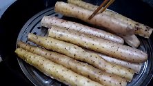铁棍山药都知道蒸着吃，换种吃法不炒不炸，味道好适合老人和孩子