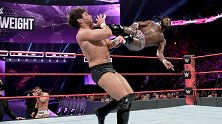WWE-17年-RAW第1279期：轻量级四重威胁赛户泽阳VS诺姆达尔VS里奇斯旺VS达瓦里-单场
