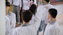 idoltube让我学学易东东花式夸人[吐舌]易东东夸夸群