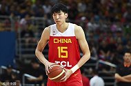 【PP体育在现场】周琦为中国男篮拿下运动战第一球