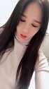 长发飘飘的小姐姐，好像我曾经追过的女神，真想领回家过年