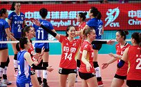 郑益昕14分张常宁龚翔宇共13分 广东女排3-0送江苏首败