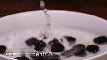 癌症来时无声无息，医生告诫：排骨不能和它一起炖，含癌物质太多