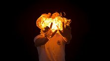 只要这两样生活用品就能修炼出“火云掌” 火云邪神的尊严呢？