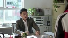 晶晶当着老师的面打同学？真相原来是这样的