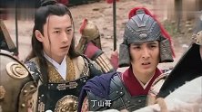 影视剧：叛贼杨藩阵前叫嚣，众人怒不可遏，姑娘亲自上阵攻击杨藩