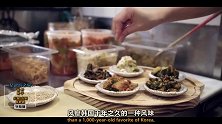 品尝一口就包含数百万微生物个体，想知道这是什么食物吗？