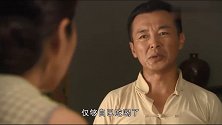 丈夫一分钱没带回家，妻子觉得他鞋子有问题，立马让他脱下来检查