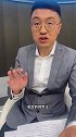 解说员：伊万先生，别琢磨了，招李源一吧