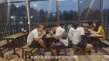 给凯特和奕歌加点考验，让这次的青海湖之行弥足珍贵