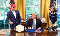 UFC245备战纪实1：卡温顿豪言将戴着金腰带再次造访白宫