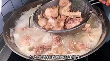 这样做的新疆大盘鸡拌面，你一定流口水了吧